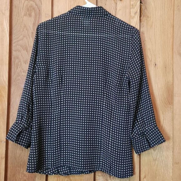 Ann Taylor Loft Black & White 3/4 Sleeve Semi Sheer Button Down Blouse, Size 8 - Picture 3 of 5